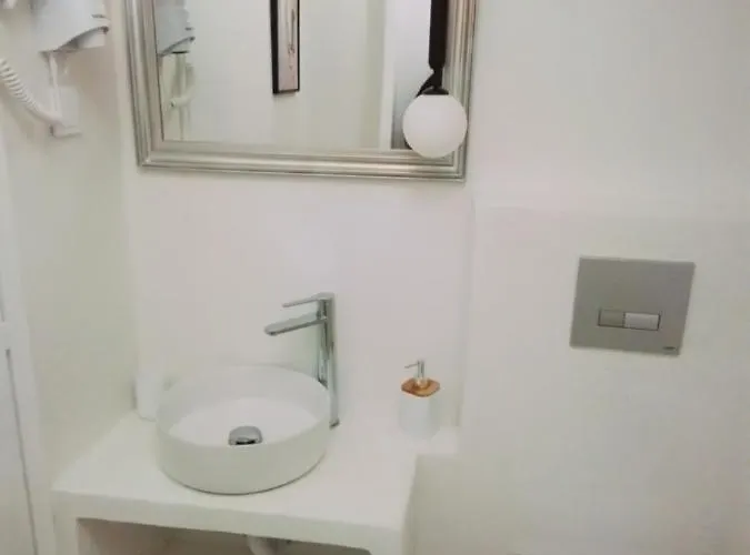 Апартаменты Morpheus Кинион